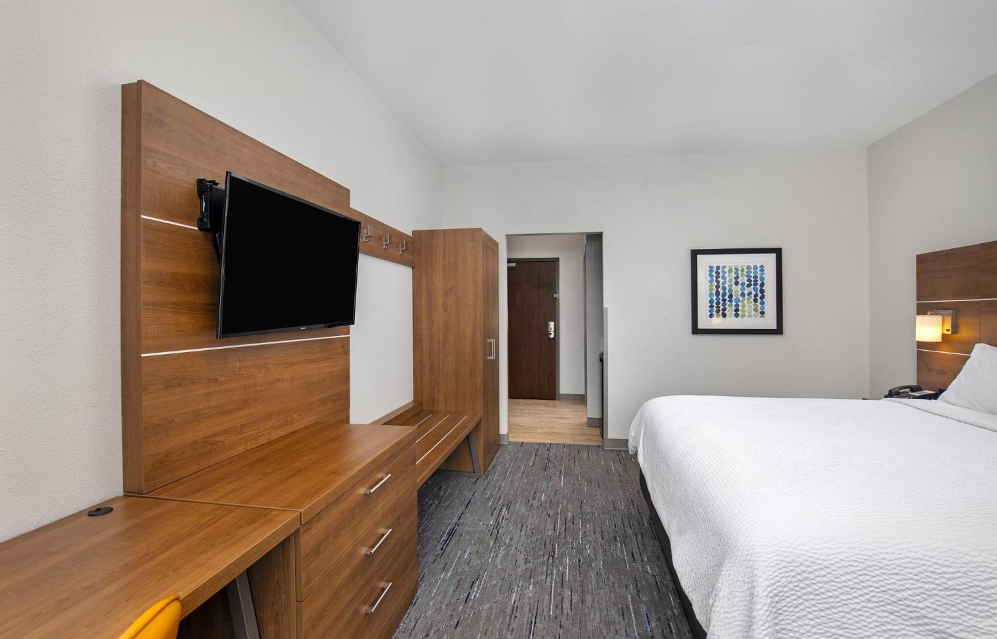 Holiday Inn Express & Suites - Carrollton West By Ihg Exteriér fotografie