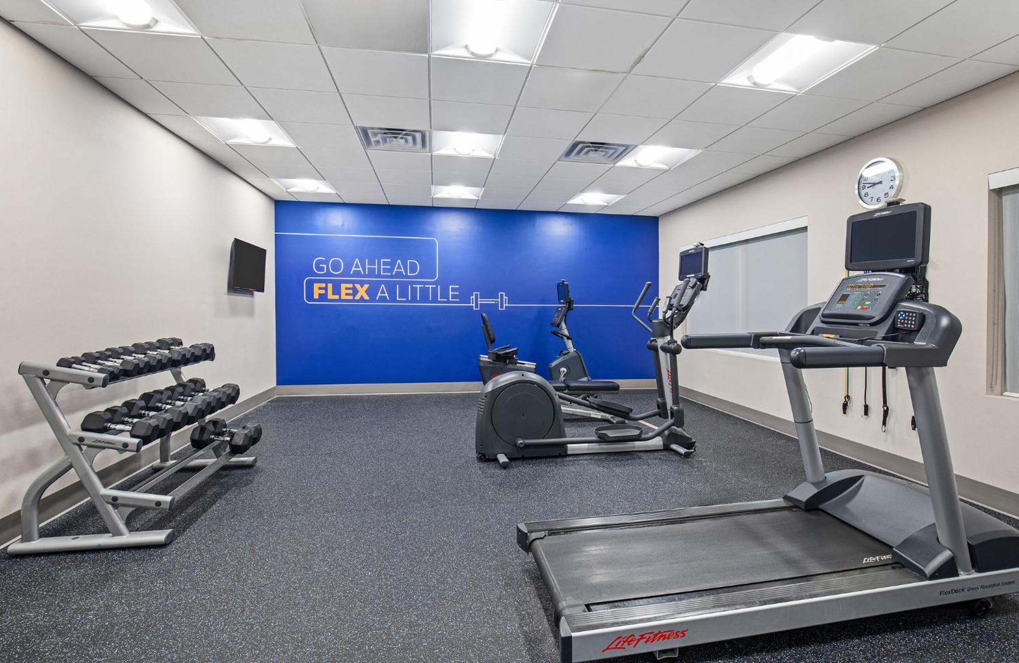Holiday Inn Express & Suites - Carrollton West By Ihg Exteriér fotografie